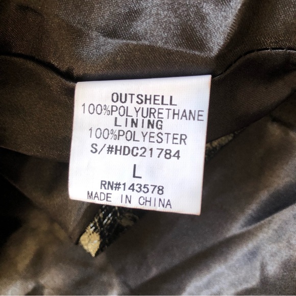 Hot & Delicious Black pleated full crinkled skirt size L - Picture 9 of 9